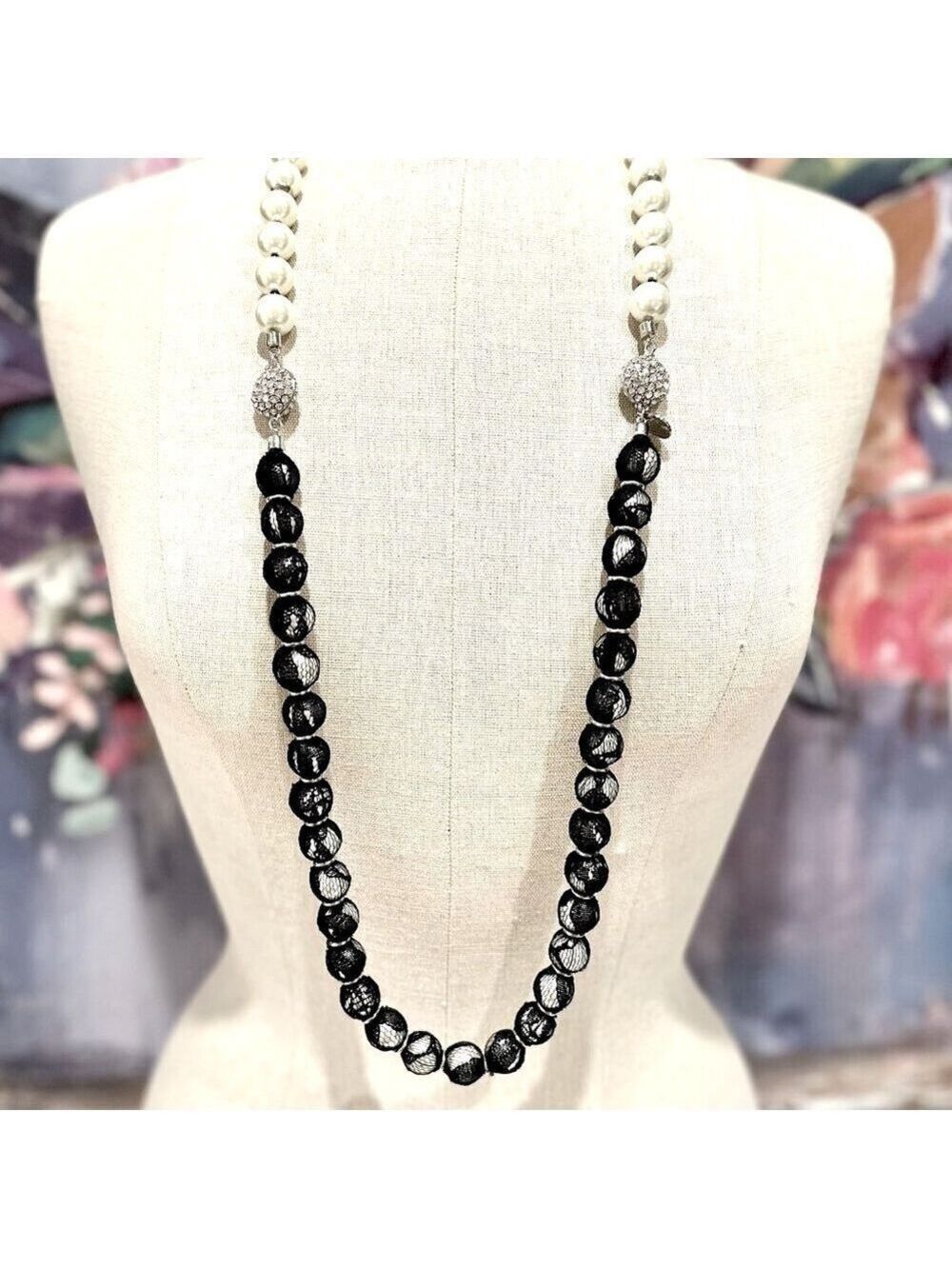 WHBM 🌟 2 necklaces in 1 🌟 Long Lace Wrapped Pearl Necklace​ | NEW